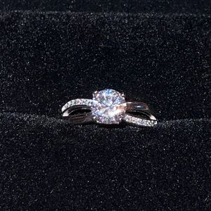 Sterling Silver Moissanite Ring 1CT *ONE SIZE FITS ALL* *FAST SHIPPING*